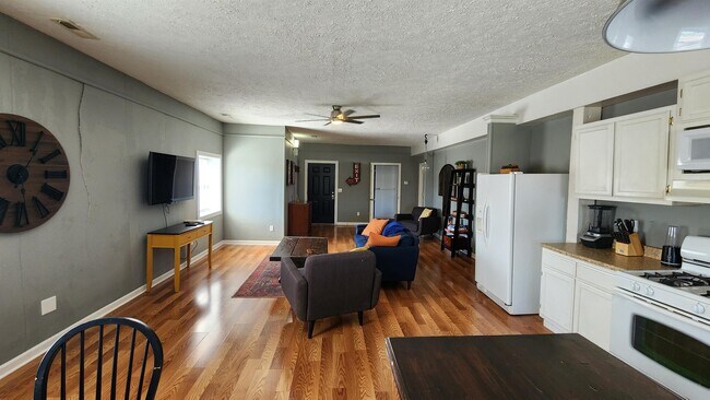 Photo - 501 Frisco St Unit 2