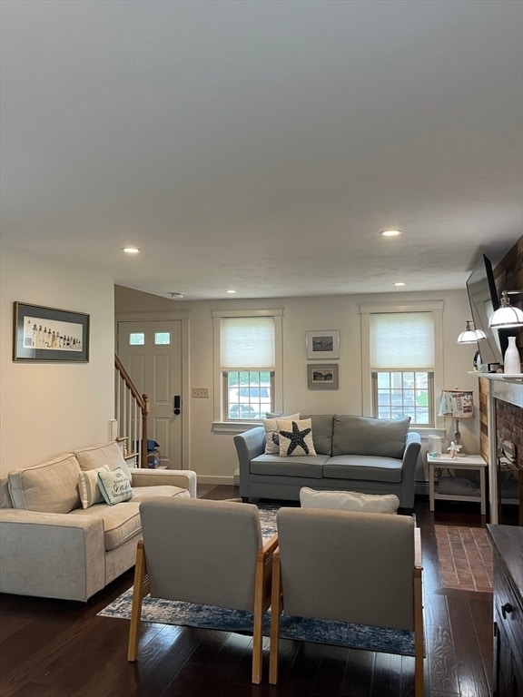 Photo - 118 Knott Ave