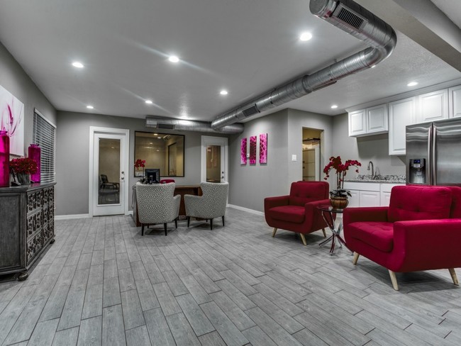 Photo - Tschannen Estates (old)