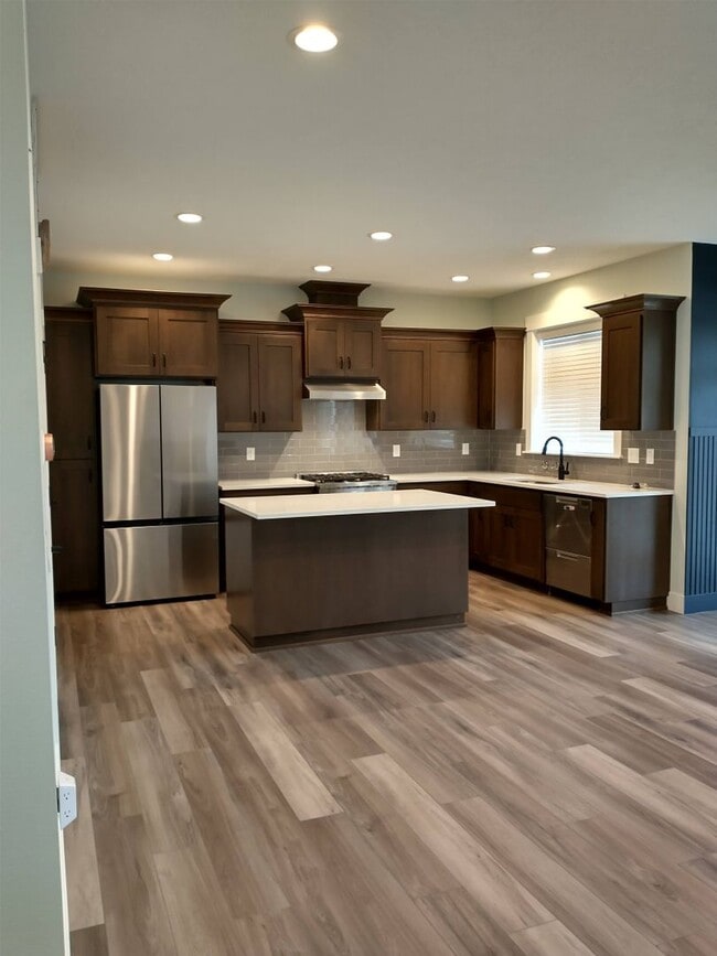 Photo - Welcome to this Beautiful Property in Keizer