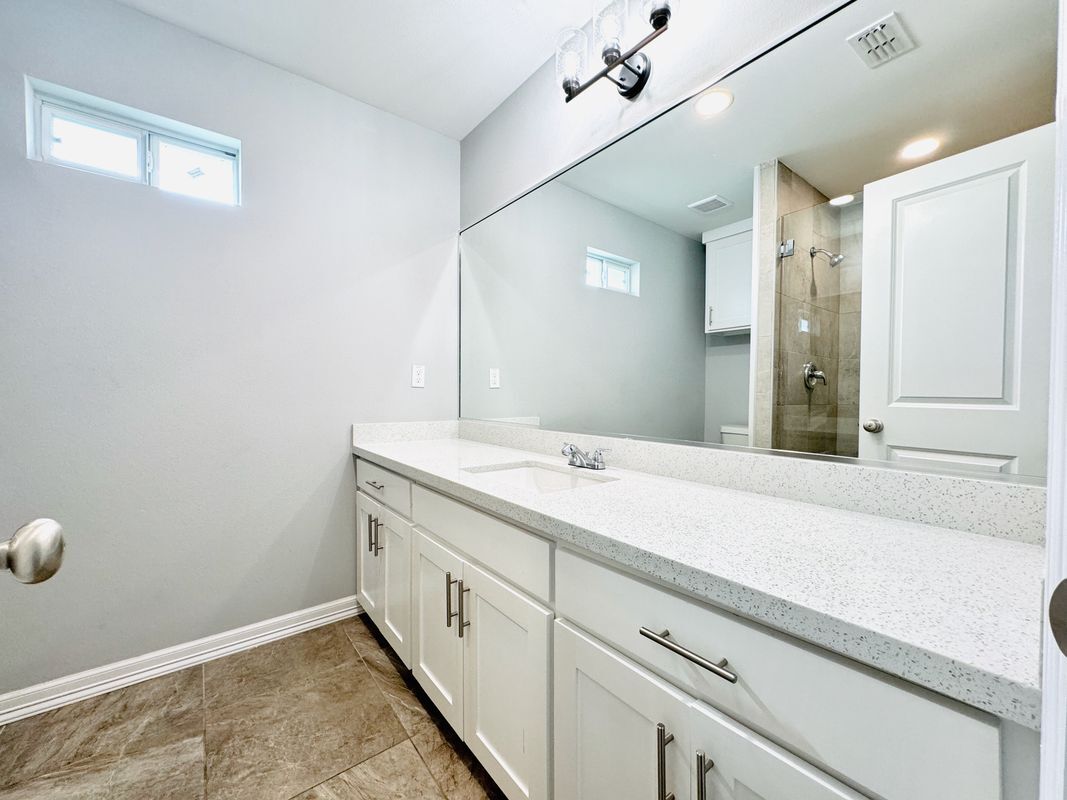 Photo - 2207 Northridge Ave Unidad B