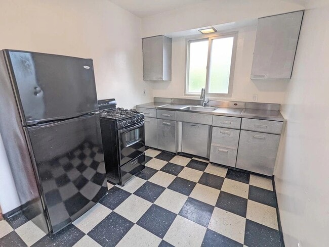 Photo - 2564 W 5th St Unidad 2564