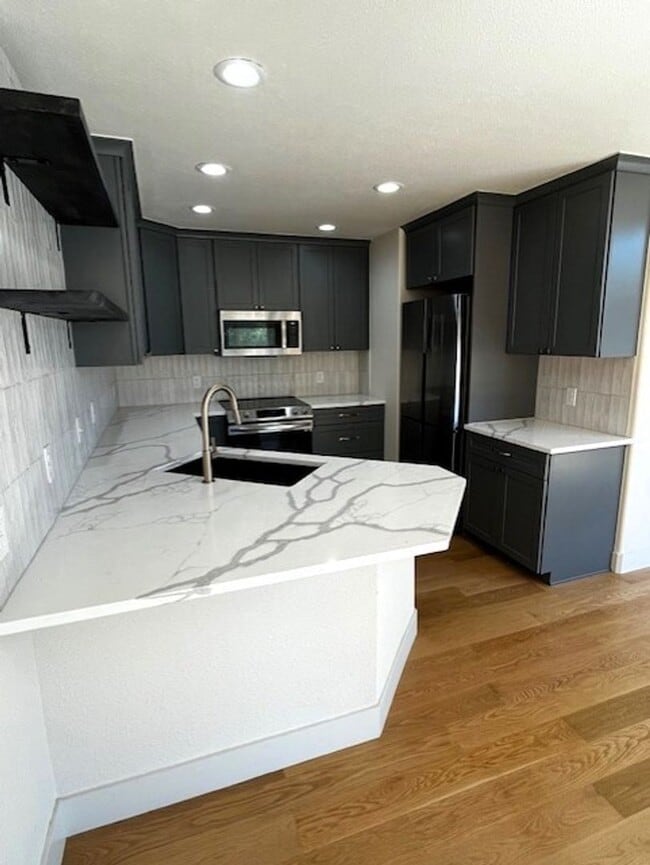 Photo - 55 Salt Lick Pl