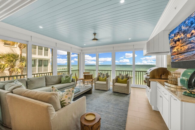 Building Photo - 807 Harborshore Dr