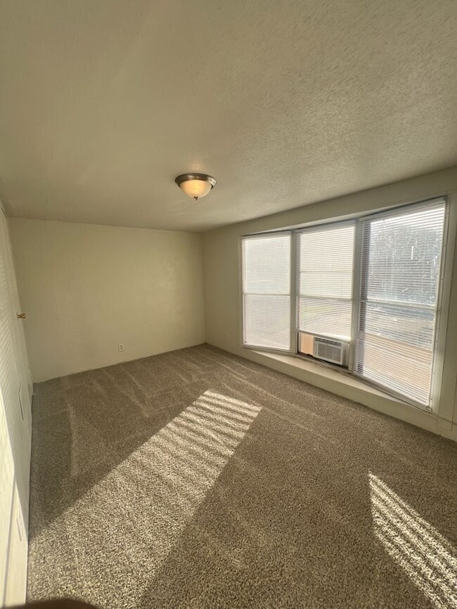 Photo - 1625 S 5th St