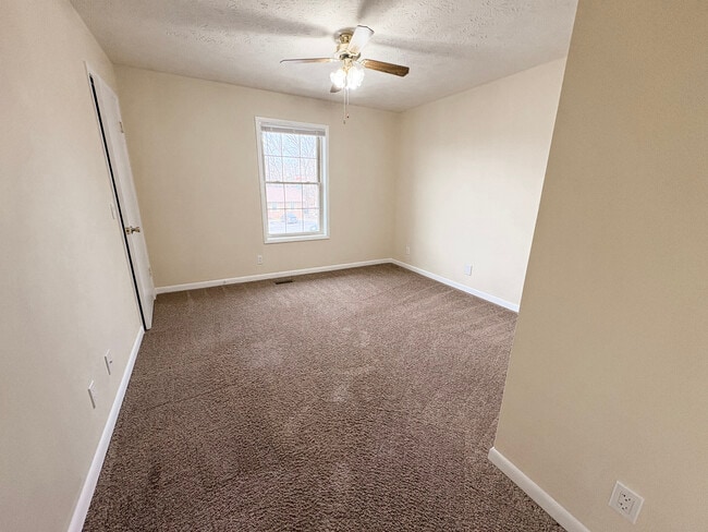 Photo - 1840 Summerhaven Ave