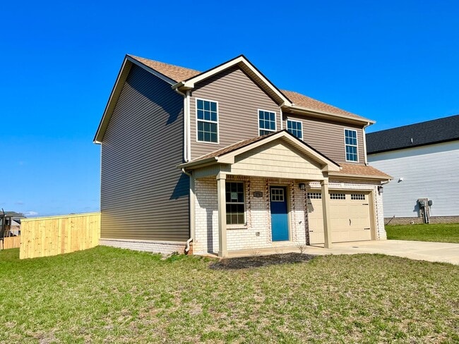 Photo - 3 Bedroom 2.5 bath home for Rent!