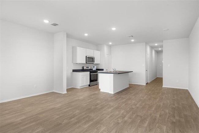 Photo - 133 Varner Way