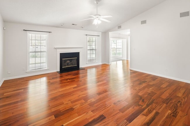 Photo - Home in Livingston Farms!
