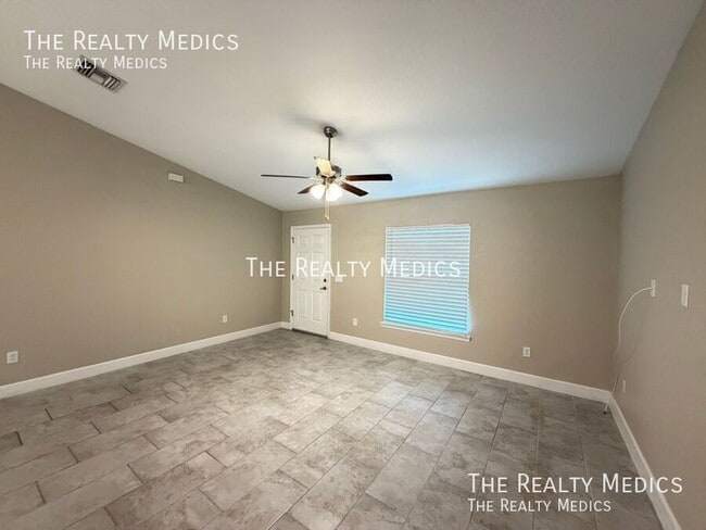 Photo - 2736 SW 161st Loop