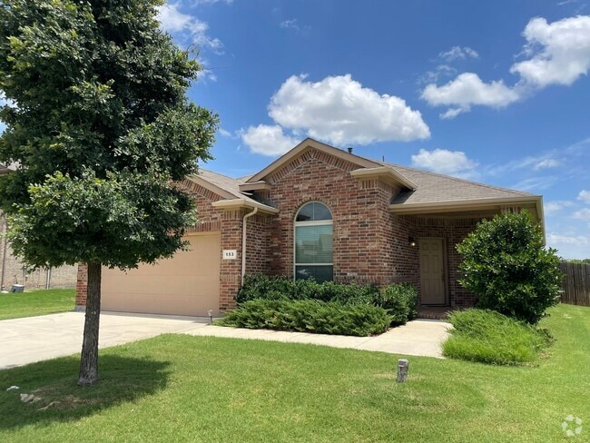 Building Photo - Charming 4-Bedroom Home with Scenic Backya...