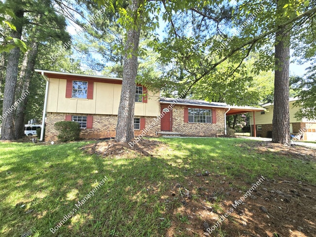 Building Photo - 8834 Homewood Dr