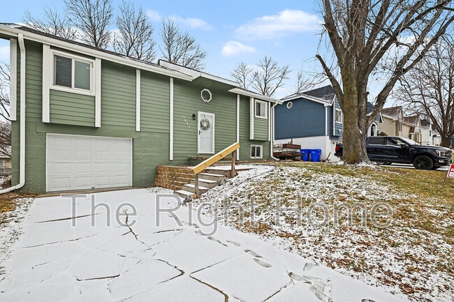 Photo - 8617 S 143rd Ave