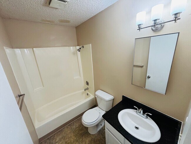 Photo - Par Lane Unit 6720 W Par Ln #3