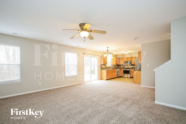 Photo - 15543 Dusty Trail