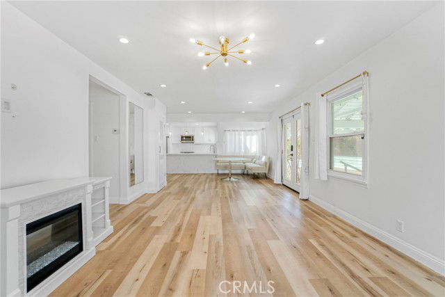 Photo - 1524 E Mariposa Ave