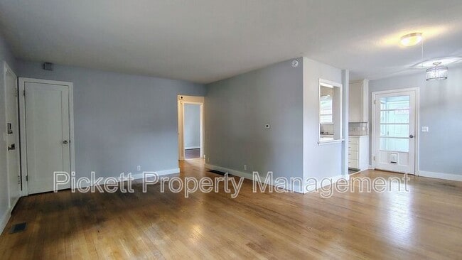 Photo - 631 Bertha Ave