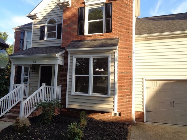 Building Photo - Awesome House for Rent in Advance