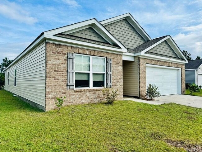 Photo - 4 bed, 2 bath-- Available Aug 2026!