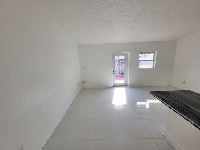 Photo - 10345 SW 209th Ln