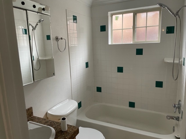 Bathroom - 30 N Emerson St