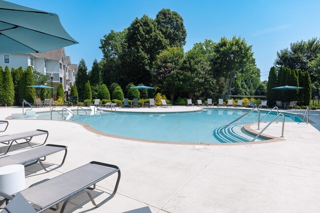 Building Photo - Richland Falls