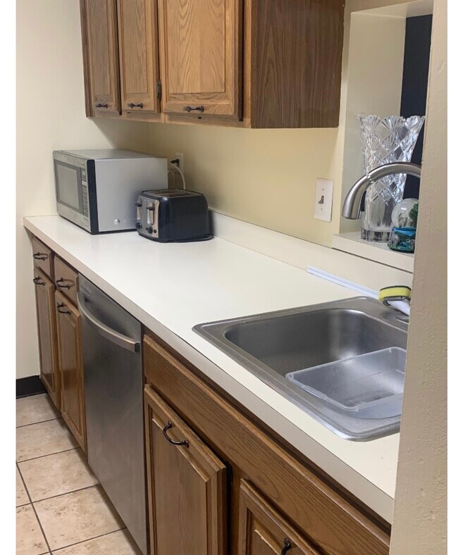 Kitchen - 1012 Ravens Crest Dr Unit 1012 Ravens Crest Drive