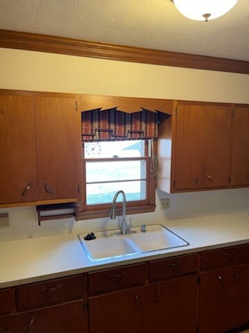 Photo - 2703 E Madison St