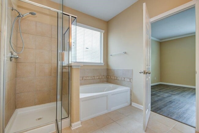 Photo - 4411 Enchanted Spring Court