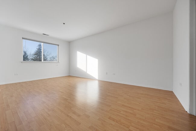 Photo - 881 N Swift Rd Unit 203