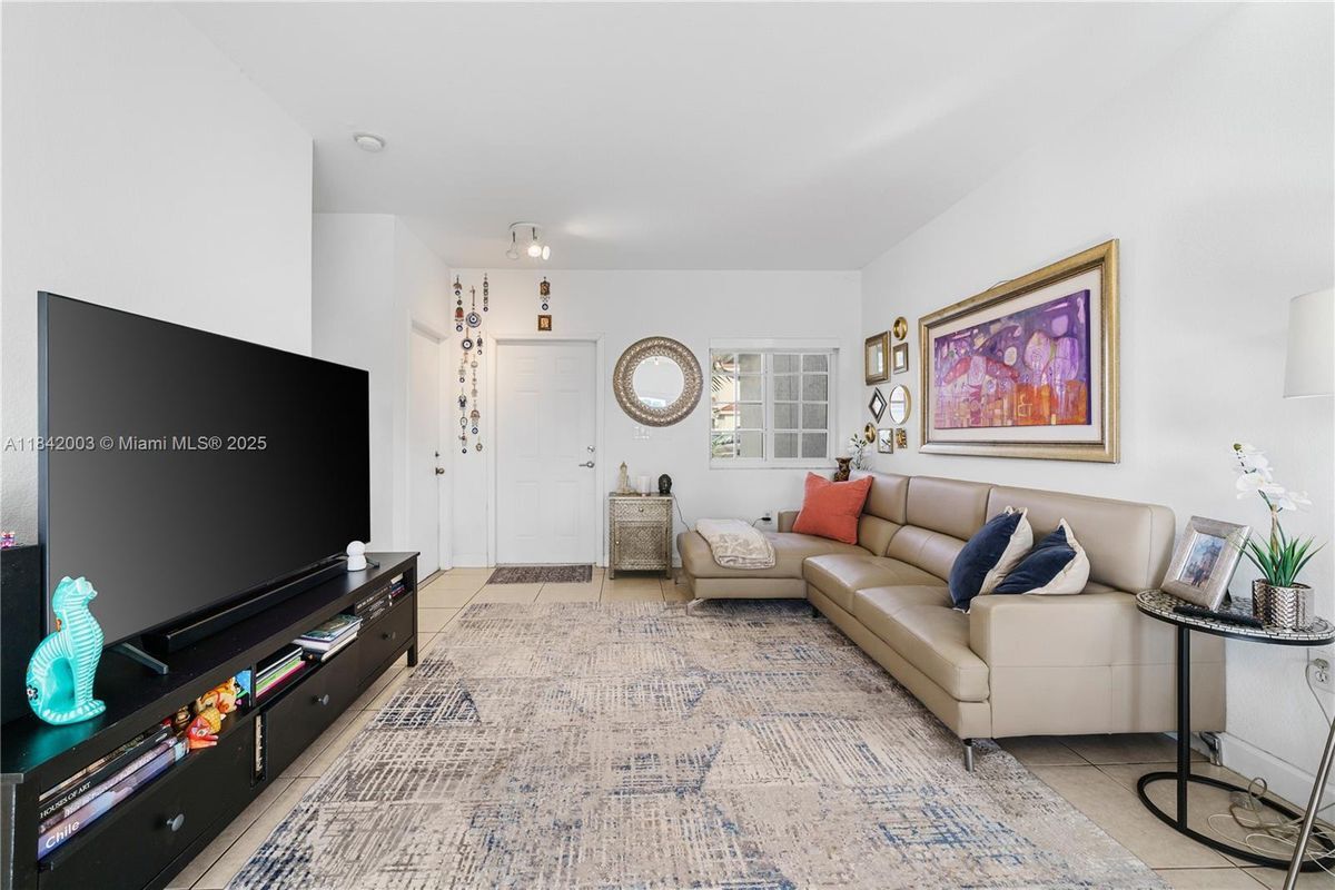 Photo - 849 SW 148th Pl