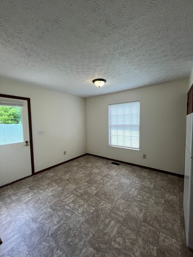 Photo - Creve Coeur Lane Unit 8795 Creve Coeur Lane