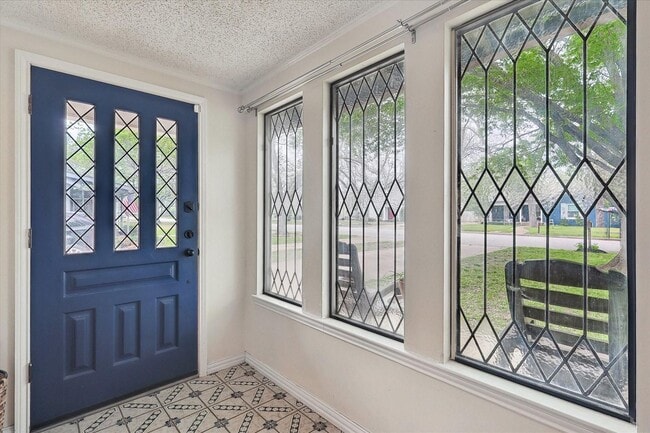 Photo - Amazing Historic 1940's Home in Original C...