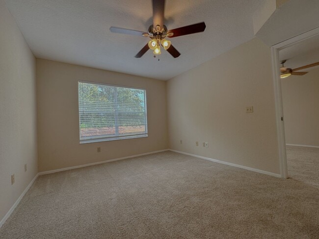 Photo - Bona Vista - 827 CW 210 Unit 6-210