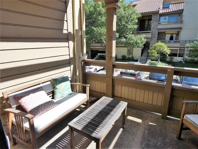 Photo - 7640 W Greenway Blvd Unit 2D