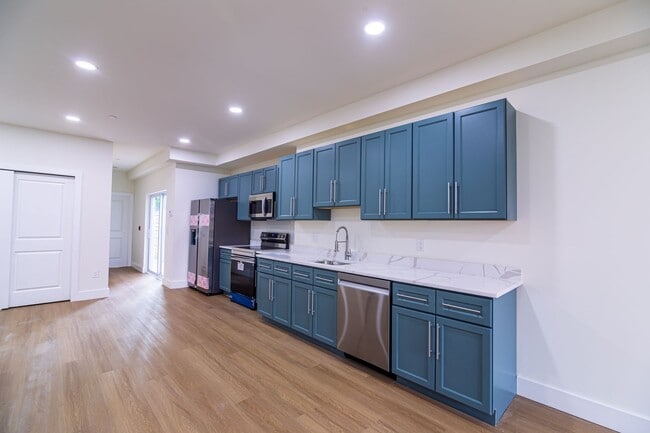 Photo - 808 N Preston St Unit 1