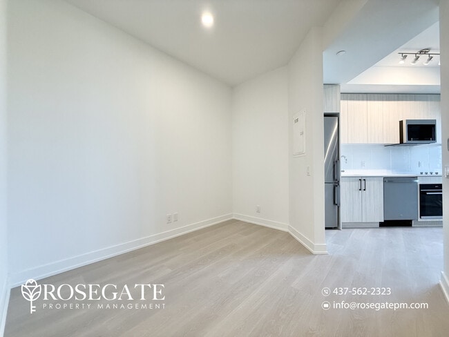 Photo - 1-Bedroom + Den Condo with 2 Bathrooms, Parking, Locker & Rogers Internet – Scarborough Unit 526
