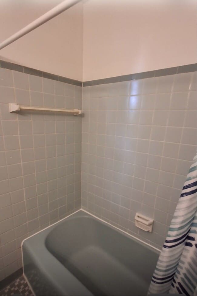 Photo - 2213 NW Sullivan Rd