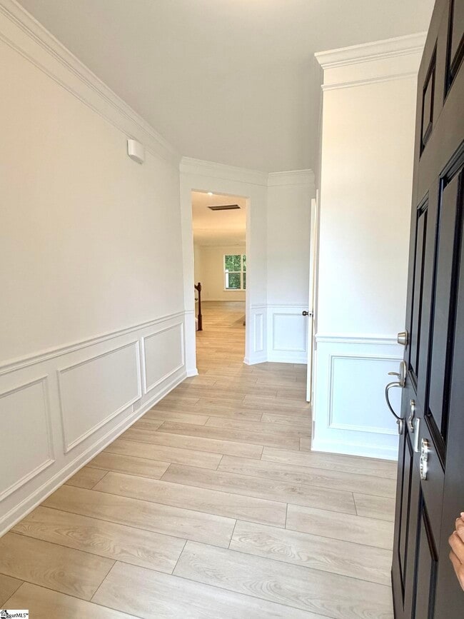 Photo - 218 Brochaill Ct