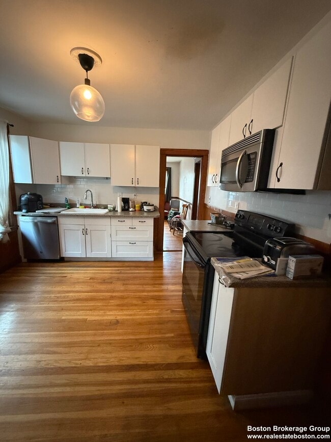 Photo - 68 Belden St Unit #2