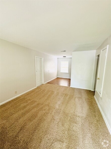 Building Photo - 2629 Blyth Dr Rental