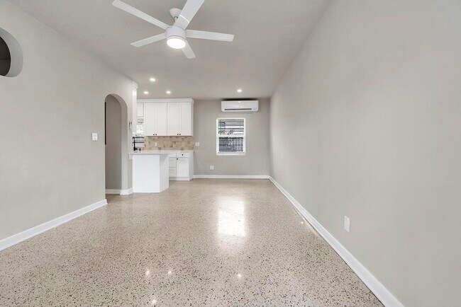 Photo - 17 Ocean Breeze