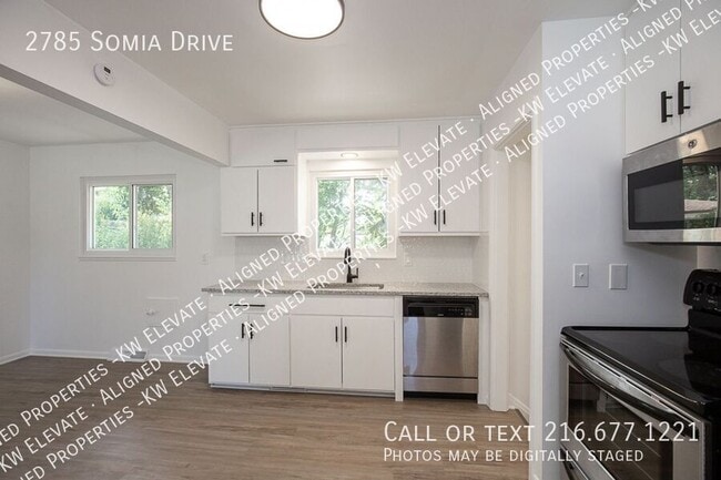 Photo - 2785 Somia Dr