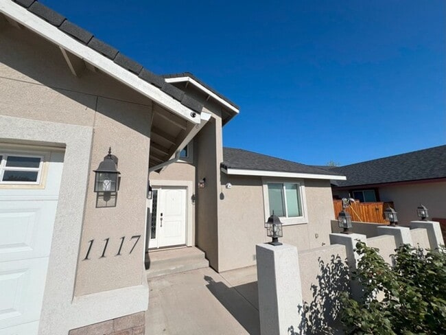 Photo - <b>Three Bedroom on the Golf Course in Fer...