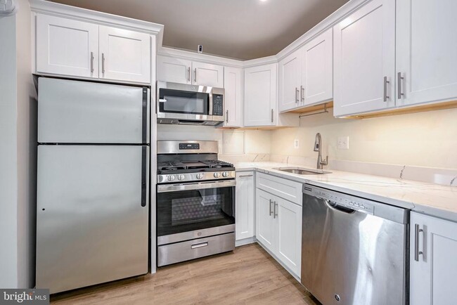 Photo - 4515 Willard Ave Apartment Unit 1621