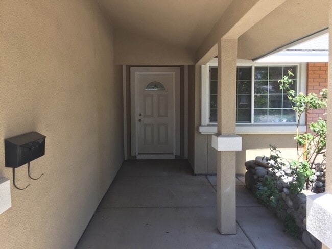 Photo - Sparks 4 Bedroom Single Story House - 1 Ca...