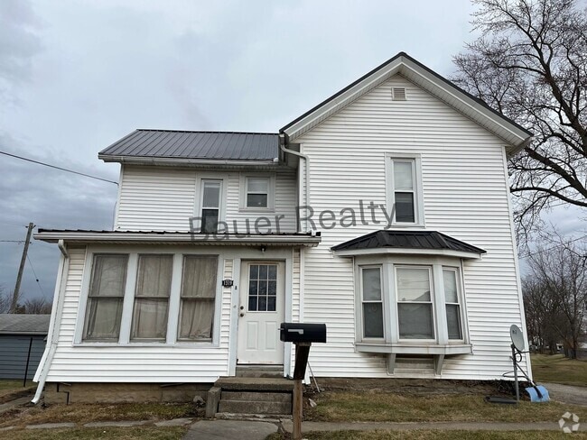 Building Photo - jb Unit Apt C