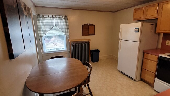 Photo - 4120 Kutztown Rd Unit 2nd floor