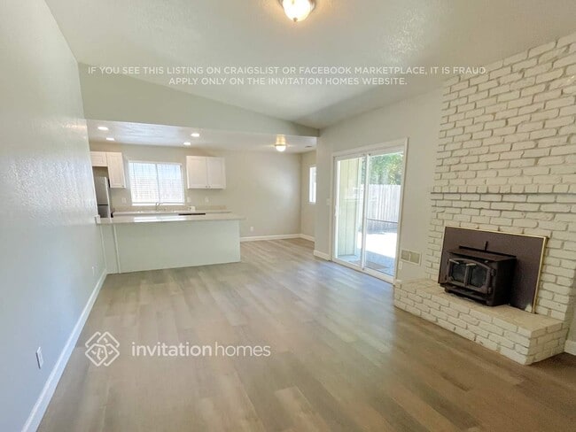 Photo - 1247 Crescendo Dr