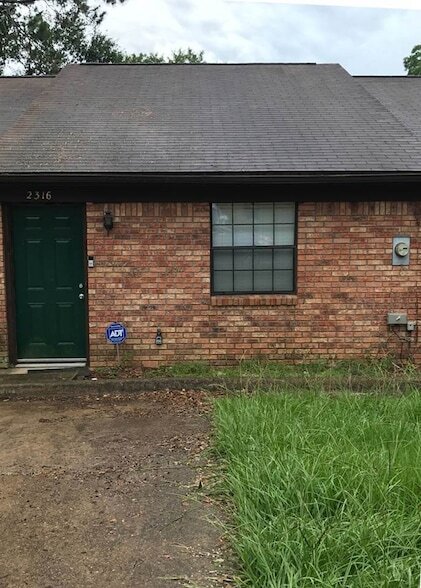 Photo - 2316 Hartsfield Way